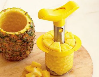 Cum de coaja si se taie ananasul in diferite moduri (ananas tăiat destul de coapte dreapta) Cum de coaja si se taie ananasul în diferite moduri