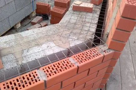 Cum să impună casa cu care se confruntă cărămizi instrucțiuni pas cu pas (zidărie de cărămidă trebuie cu atenție) Cum să impună casa cu care se confruntă cărămizi ghid pas cu pas