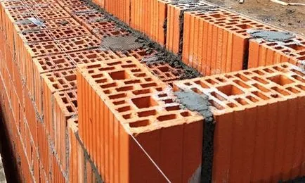 Ce cărămizi mai bune pentru constructii case, construcții și reparații
