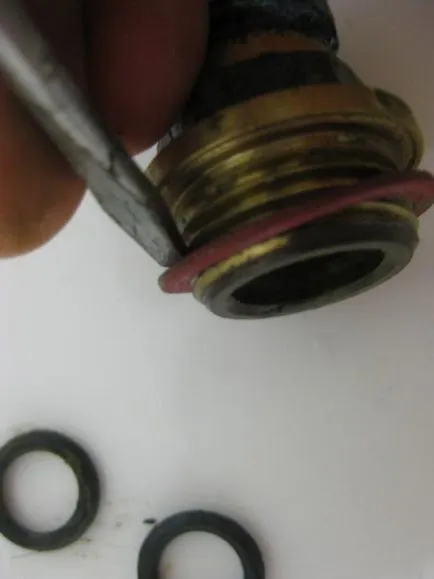 Cum se schimbă garnitura la garnitura de cauciuc de la robinet pentru mixer