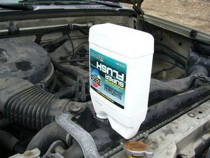 Cum este curățarea radiatorului auto