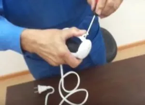 Cum să demontați blender
