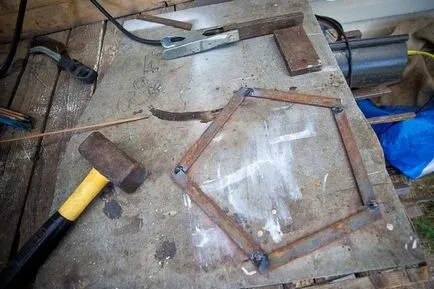 Cum de a face un scaun bar cu mâinile sale realizate din lemn, metal și alte materiale desene, fotografii și video (scaun) Cum de a face un scaun bar cu mâinile sale realizate din lemn, metal și alte materiale desene, fotografii și video