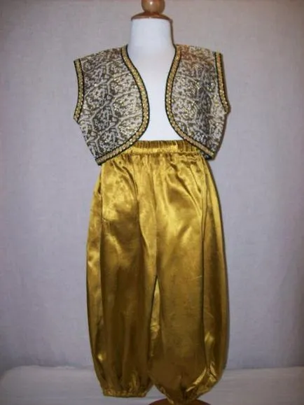 Cum sa faci un costum de Aladdin cu mâinile pentru a ajunge în basm oriental, este într-o clipă!