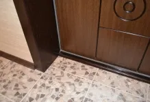 Cum de a face pragul ușii din față a apartamentului de la pragurile ușilor de interior, instalare și finisare de balcoane