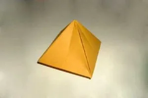 Cum sa faci o piramida de carton (pentru a face o piramidă de carton) Cum sa faci o piramidă din carton