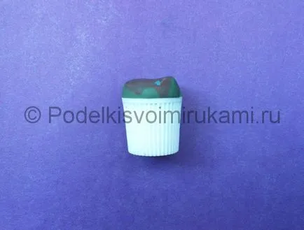 Cum sa faci o floare din plastilină (trandafir) Cum sa faci o floare din plastilină