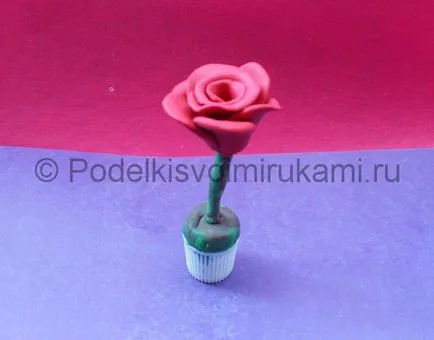Cum sa faci o floare din plastilină (trandafir) Cum sa faci o floare din plastilină