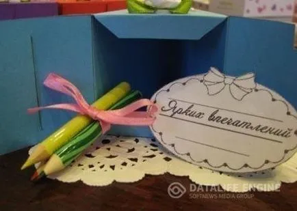 Cum sa faci un tort cu o surpriză de hârtie cu mâinile