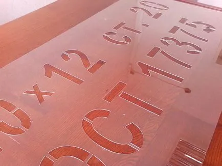 Cum sa faci o matrita cu mâinile (stencil folosind bandă adezivă) Cum sa faci o matrita cu propriile mâini