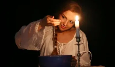 Cum de a elimina vraja de la soțul ei singuri acasă