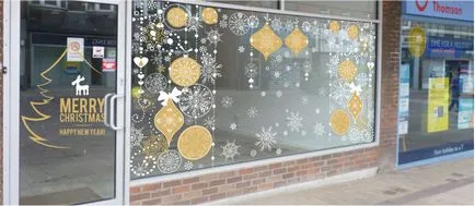 Cum de a decora ferestrele magazinelor și un nou 2018 (50 de fotografii idei)