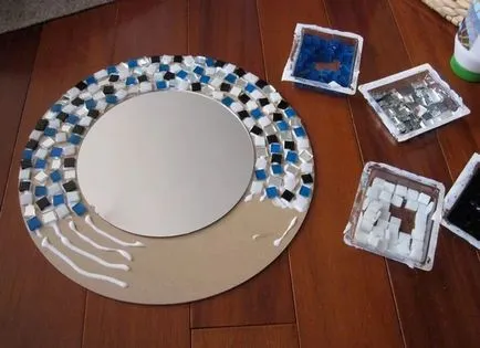 Cum de a decora un cadru oglindă cu mâinile modul de a decora baie și să actualizeze decorarea vechi (pentru a decora) Cum de a decora un cadru oglindă cu mâinile modul de a decora baie și să actualizeze decorul vechi