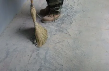 Cum să se alinieze podeaua de gresie de sub mâinile ei - nivelare tehnologie pas cu pas!