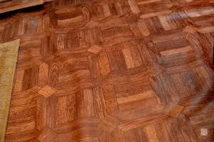 Cum pentru a sigila gaura din linoleum la domiciliu (linoleum o gaură de reparat) Cum pentru a sigila gaura din linoleum la domiciliu