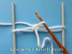 Cum să tricot pe o furcă