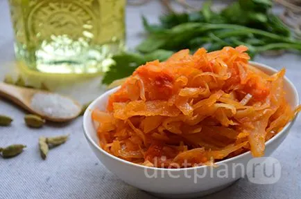 Varza cu ardei gras in sos de tomate