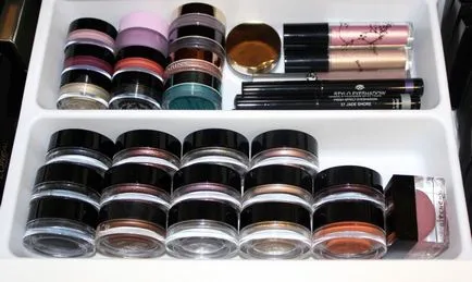 Cel mai bun de ikea pentru depozitarea produselor cosmetice (ikea) Cel mai bun de ikea pentru a stoca produse cosmetice