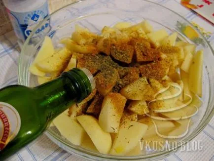 Cartofi cu condimente, coaptă în cuptor - o rețetă cu fotografie (la cuptor) Cartofi cu condimente, coaptă în cuptor - reteta cu o fotografie