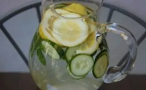 Cocktail dieta ghimbir lamaie castravete
