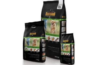 Dog alimente Evaluarea super-premium al anului 2016-2017
