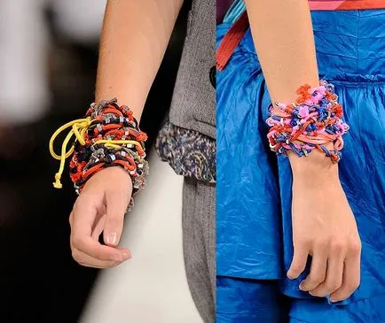 Baubles frumoase, cu mâinile lor (cinci fire de urzeală) Baubles frumoase cu mâinile lor
