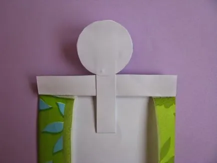 Papusi realizate din hartie