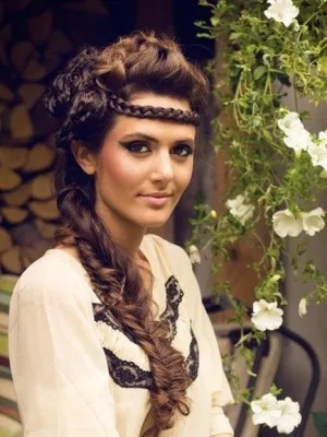 Cele mai bune coafuri pentru bal 2017 fotografii din păr lung (coafura) Cele mai bune coafuri pentru bal 2,017 fotografie lung păr