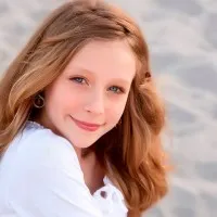 Machiaj la școală pentru a face unele pentru ochi maro, albastru și verde (tutoriale video și foto) (maro) Machiaj la școală pentru a face unele pentru ochi maro, albastru și verde (tutoriale video și foto)