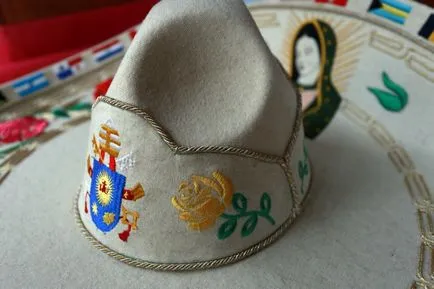 Mexican Hat instrucțiuni detaliate privind efectuarea unei sombrero