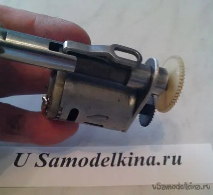 Minibormashinka mâinile proprii