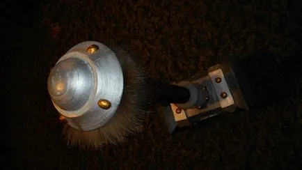 rocă Hammer cu propriile sale mâini