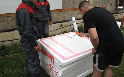 Spumă poliuretanică 2