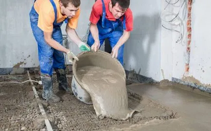 Auto-nivelare podea cu mâinile lor umple opțiuni, preparate, materiale și instrumente,