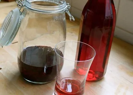 Tinctura pe alcool la pas acasă cu rețete pas (condiții) Tinctura pe alcool la pas acasă cu rețete pas