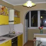 Combinând balcon (logie) cu bucatarie, baie, documente, ordine de lucru, idei de design