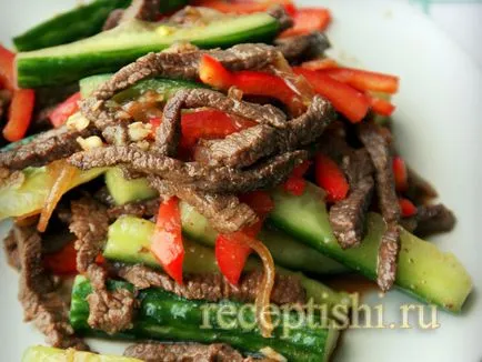 Castraveti cu carne în rețetele coreene cu fotografii (carne) Castraveti cu carne în rețetele coreene cu fotografii