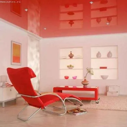 Un nivel de tavane intinse fotografie interior (aplatiza) Un nivel de tavane intinse fotografie interior