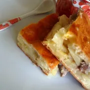 Plăcintă cu cartofi și carne (reteta mamei mele) reteta cu fotografii