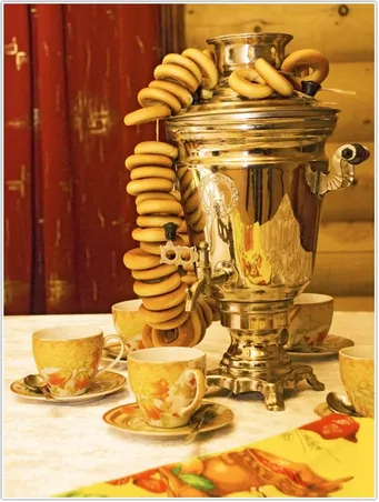 O selecție de toasturi originale, glume, parabole, felicitări cu diferite ocazii si gusturi -