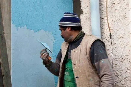 Pictura peretii exteriori ai casei - textura pictura