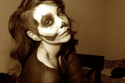 Încercați din nou foarte bine, o mulțime de idei pentru machiaj de Halloween de machiaj și fete obișnuite (foto) (idei de Halloween) Încercați din nou foarte bine, o mulțime de idei pentru machiaj de Halloween de machiaj și fete obișnuite (foto)
