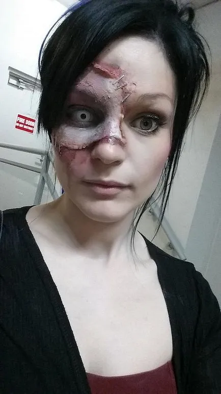 Încercați din nou foarte bine, o mulțime de idei pentru machiaj de Halloween de machiaj și fete obișnuite (foto) (make-up artisti) Încercați din nou foarte bine, o mulțime de idei pentru machiaj de Halloween de machiaj și fete obișnuite (foto)