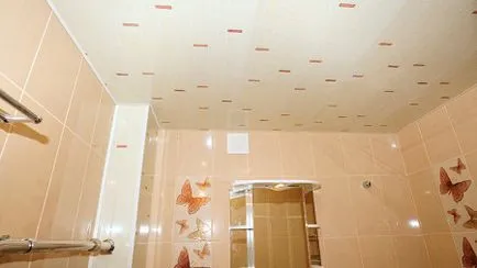Plafonul panourilor din material plastic - modul de a face instalarea propriilor lor mâini