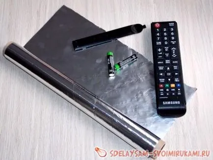 Utilizarea de folie de aluminiu sau folie de copt în toate ocaziile, o clasă de master, cu propriile lor mâini (master-class) Utilizarea de folie de aluminiu sau folie de copt în toate ocaziile, o clasă de master, cu propriile lor mâini
