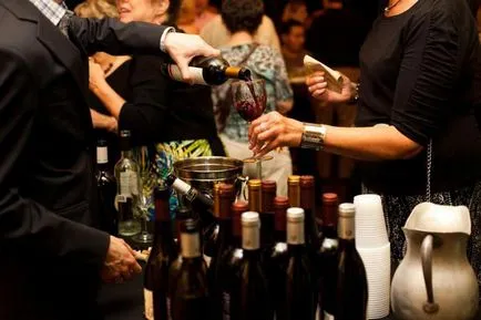 reteta dovedita de vin de casă din fructe (fructe de pădure) reteta dovedita de vin de casă din fructe de padure