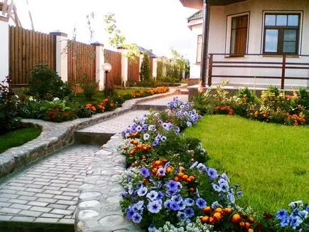 Rabatki desene propriile mâini, fotografii, selecție de plante, consiliere cu privire la crearea și menținerea (coame) Rabatki desene propriile mâini, fotografii, selecție de plante, consiliere cu privire la crearea și întreținerea