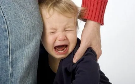 Copilul nu vrea să meargă în grădină, care fac psihologii sfătuit (copilul) Copilul nu vrea să meargă în grădina pe care psihologii sunt sfătuiți să facă