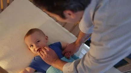 Dentiție cum pentru a calma durerea atunci când copilul este erupția dinților (ameliorarea durerii dintilor) Dentiție cum pentru a calma durerea atunci când copilul este dentitie