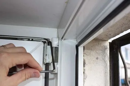 Reparație de ferestre din plastic cu mâinile lor mecanism de fotografii, clipuri video, sfaturi (mecanismul de reparare de ferestre din plastic cu mâinile lor) Reparație de ferestre din plastic cu propriile lor mâini fotografii mecanism, video, sfaturi